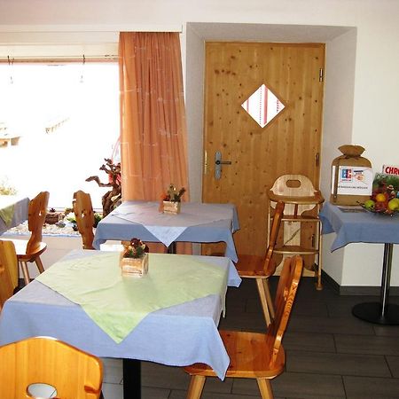 Pensiun Garni Plaz Hotel Scuol Ngoại thất bức ảnh