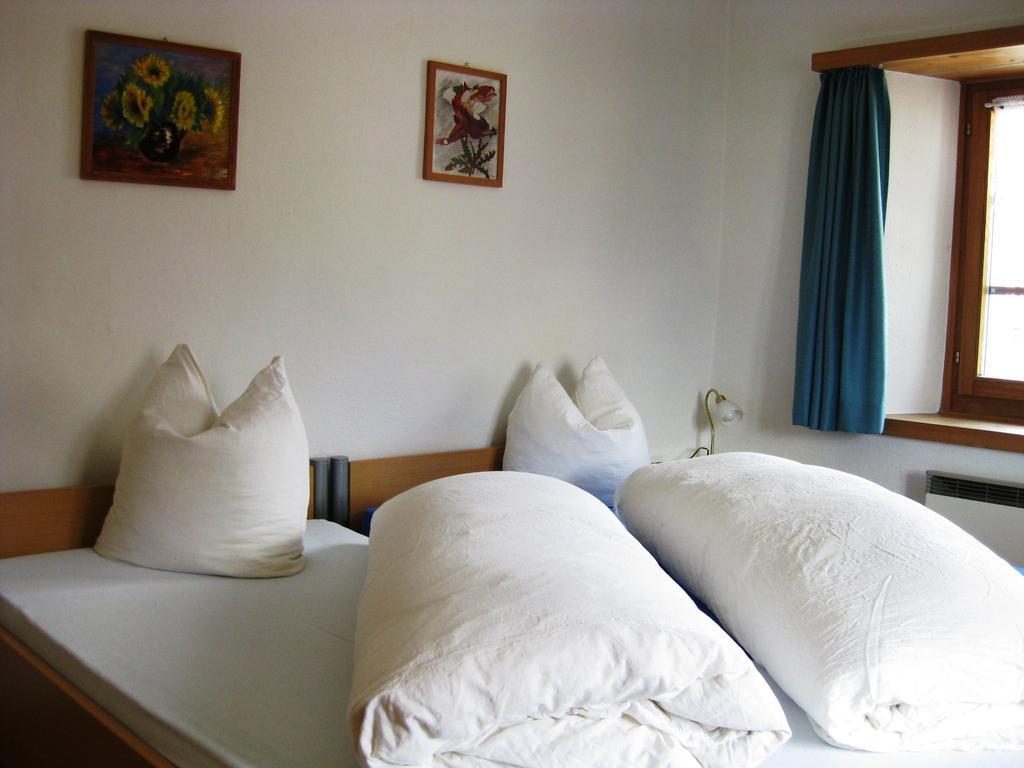 Pensiun Garni Plaz Hotel Scuol Phòng bức ảnh