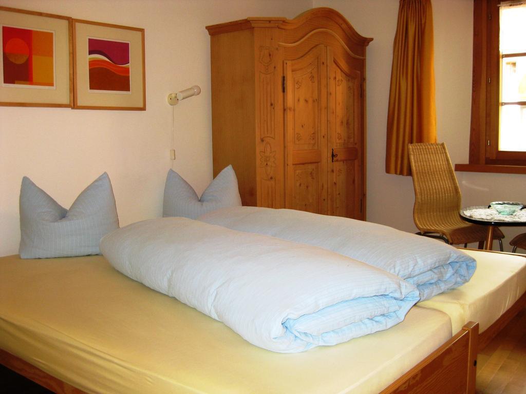 Pensiun Garni Plaz Hotel Scuol Phòng bức ảnh